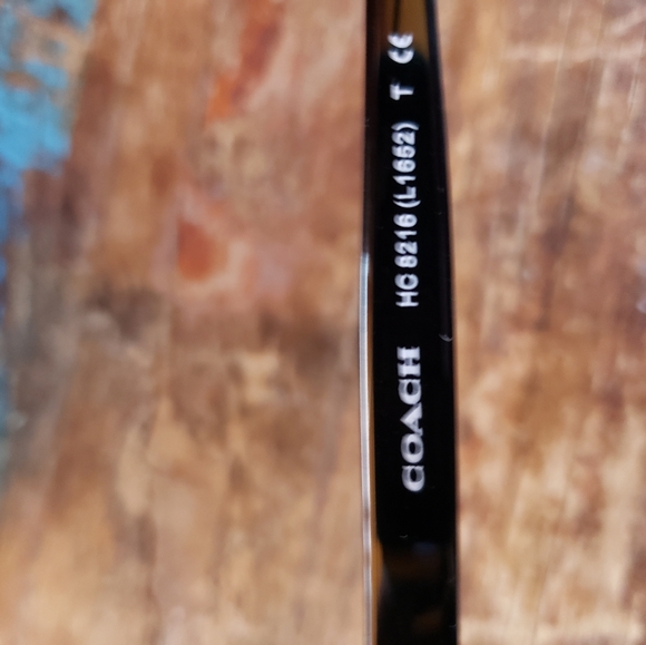 •X•Emerald Coach sunglasses - Picture 6 of 7